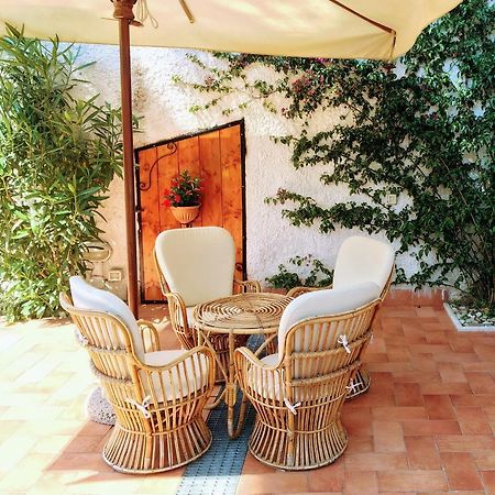 Relais Casa Moresca Terracina Exterior foto